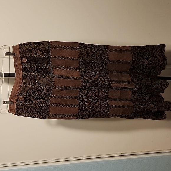 Leilei Brown Leather Skirt - Picture 2 of 4